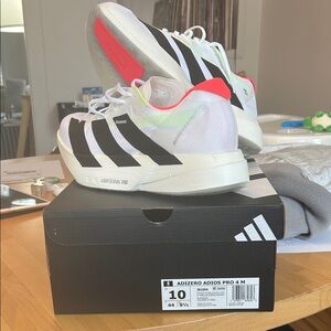 Adizero Adios Pro 4